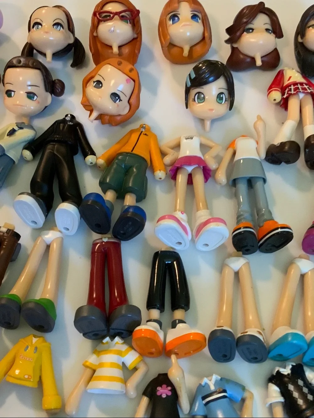 Mix-and-Match Kids Fashion Doll Figures & Accessories - Blue, Pink, Brown Pieces
